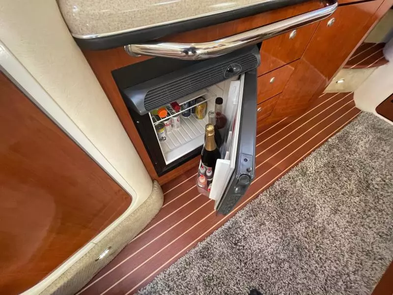 2007 Sea Ray 320 Sundancer