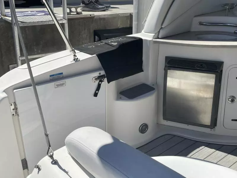 2007 Sea Ray 320 Sundancer