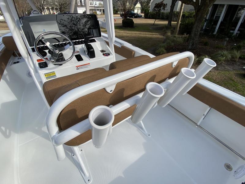 2021 Sea Hunt Ultra 229