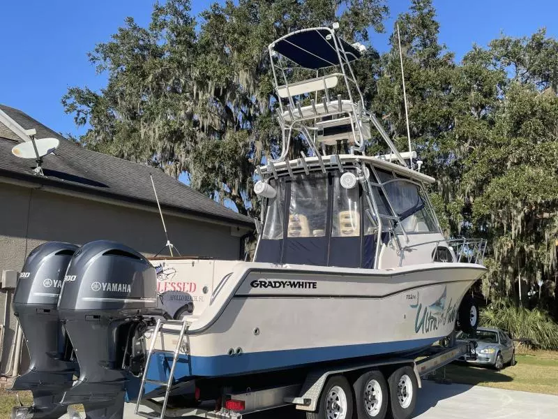 2005 Grady-White 300 Marlin