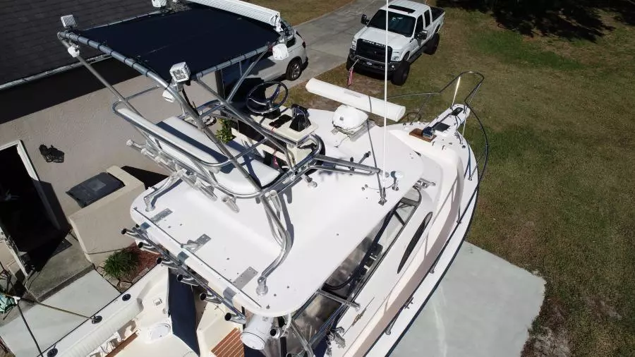 2005 Grady-White 300 Marlin
