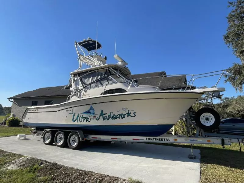 2005 Grady-White 300 Marlin