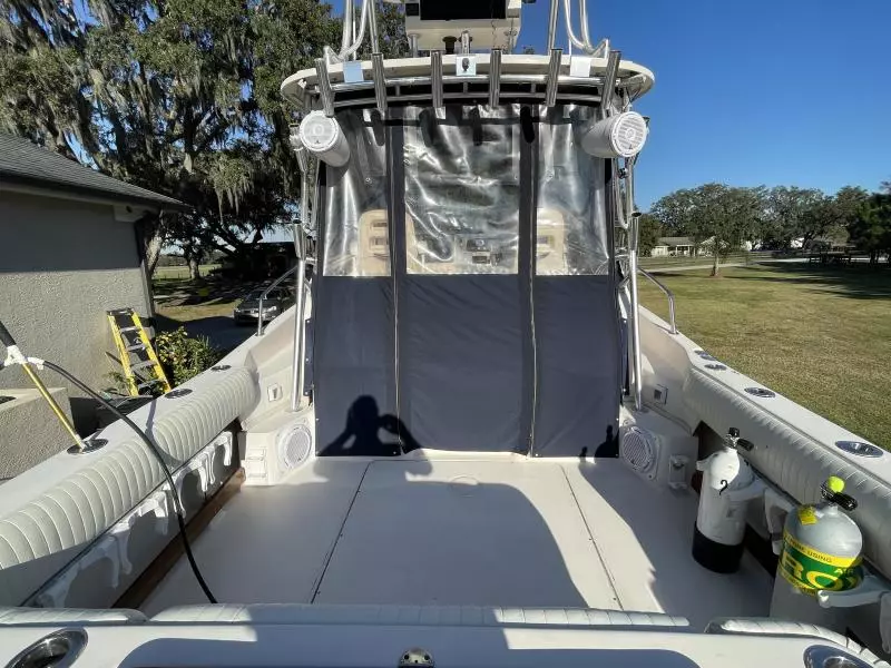 2005 Grady-White 300 Marlin