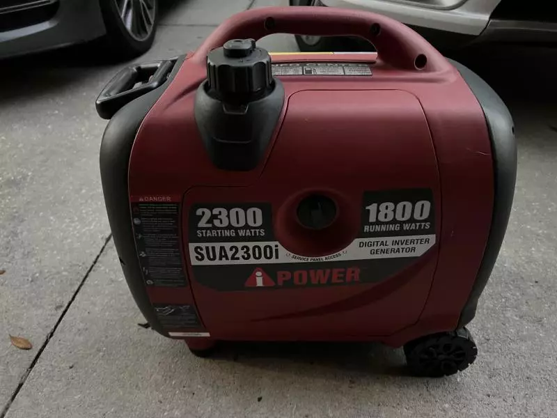 2005 Grady-White 300 Marlin