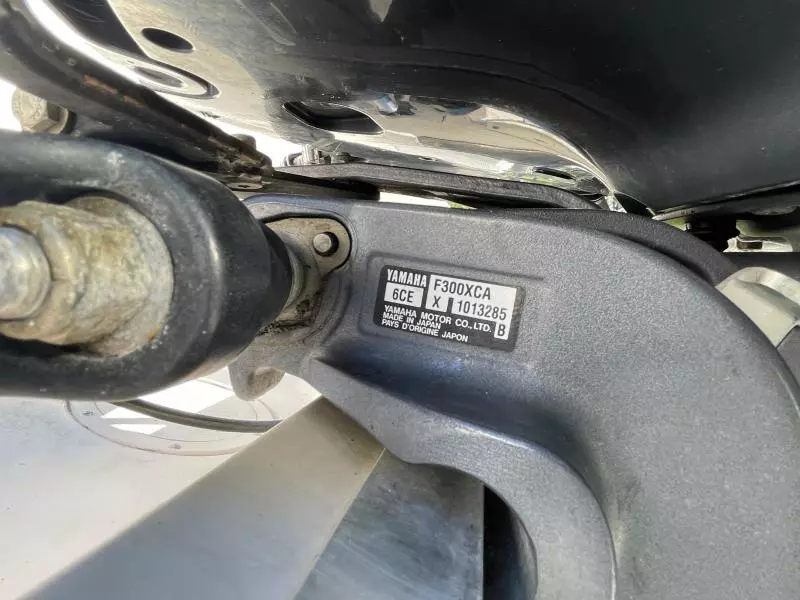 2005 Grady-White 300 Marlin