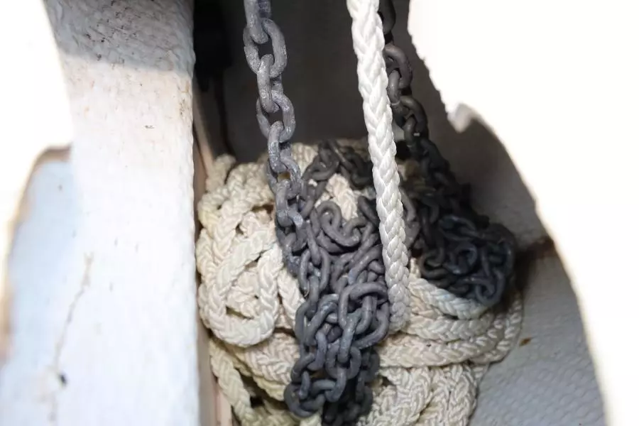 2005 Grady-White 300 Marlin