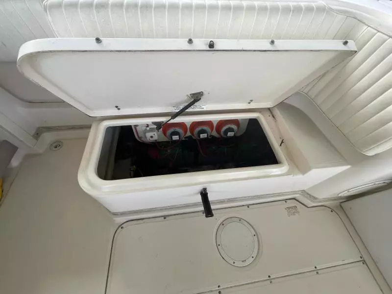 1998 Grady-White 272 Sailfish