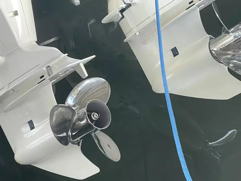 1998 Grady-White 272 Sailfish