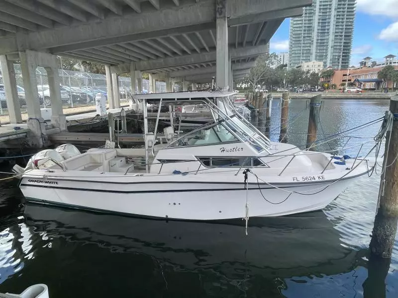 1998 Grady-White 272 Sailfish