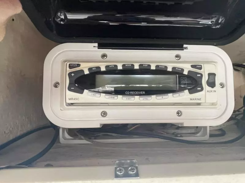 1998 Grady-White 272 Sailfish