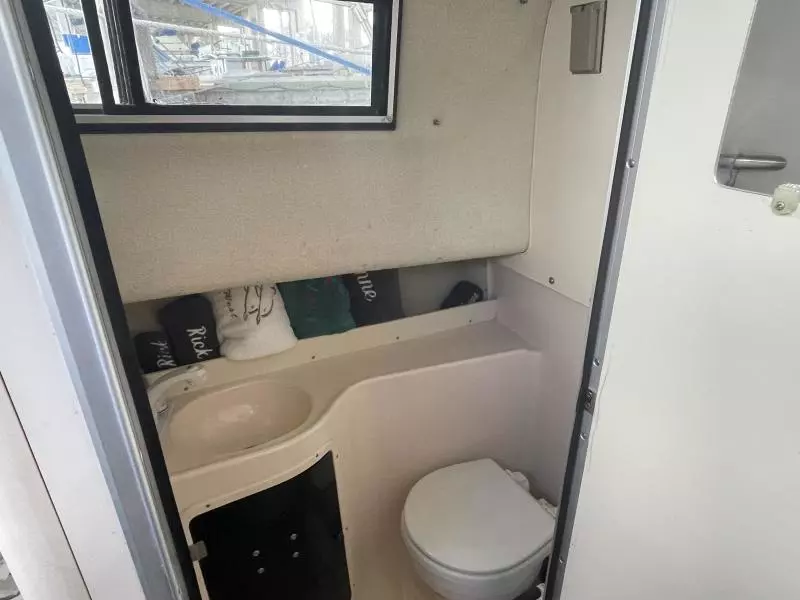 1998 Grady-White 272 Sailfish