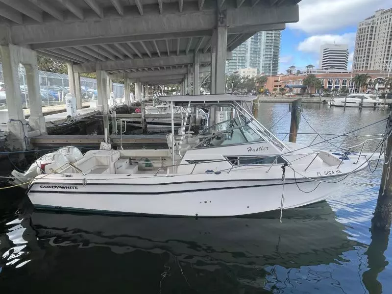 1998 Grady-White 272 Sailfish