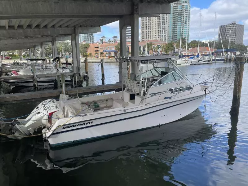 1998 Grady-White 272 Sailfish