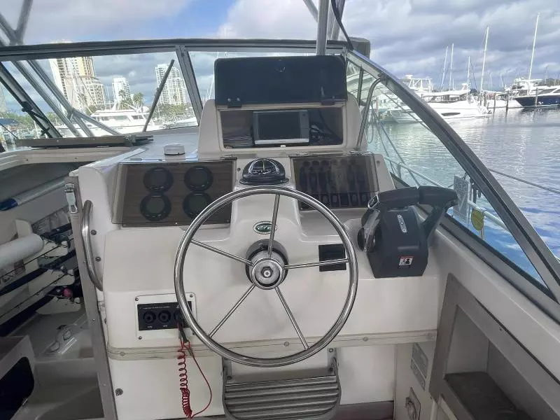 1998 Grady-White 272 Sailfish