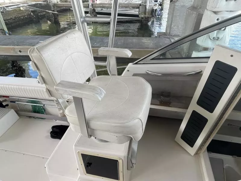 1998 Grady-White 272 Sailfish