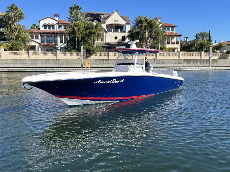 2021 Fountain 38 CC