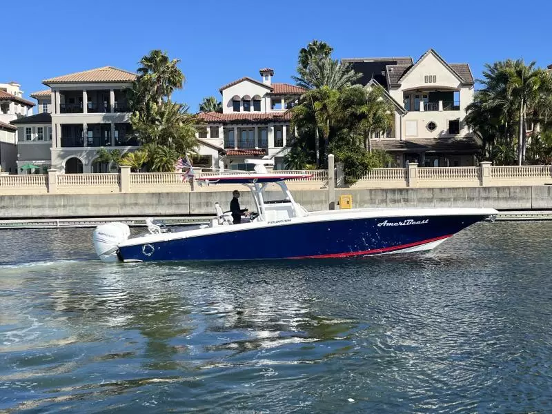 2021 Fountain 38 CC