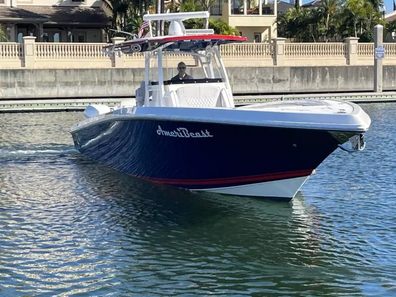 2021 Fountain 38 CC