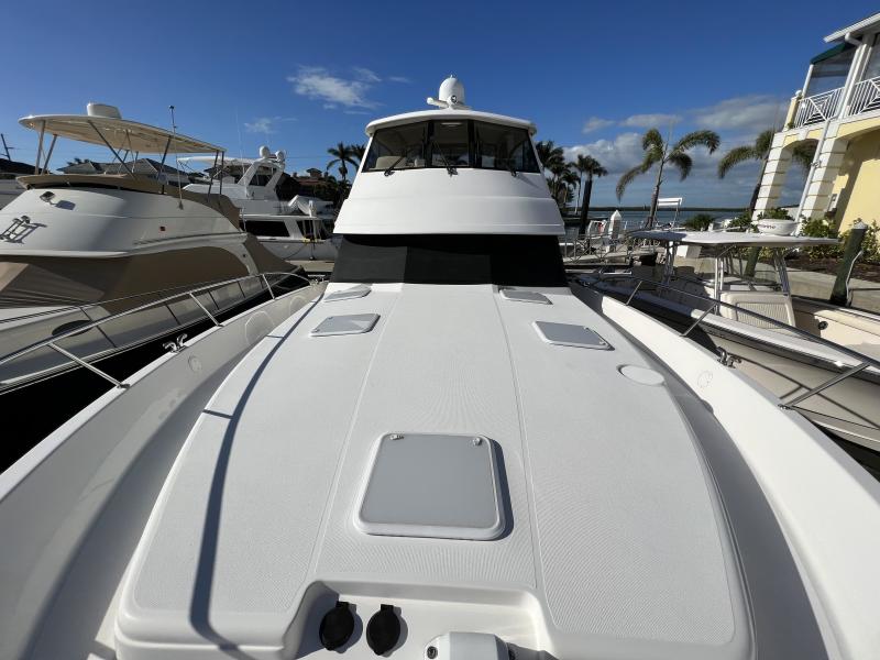 2011 Maritimo M48 - Nauti Buoy - Foredeck
