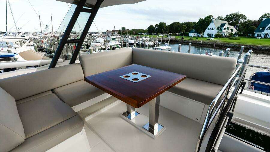 52ft Prestige Yacht For Sale