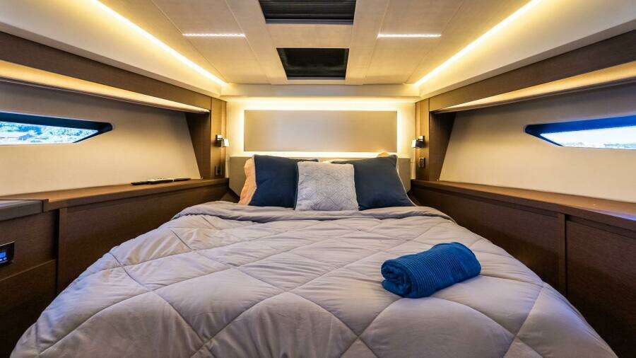 52ft Prestige Yacht For Sale