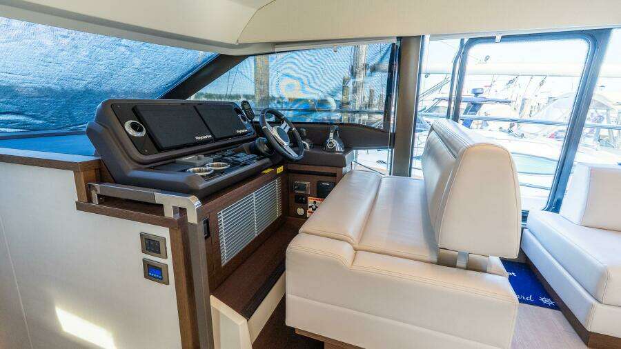 52ft Prestige Yacht For Sale