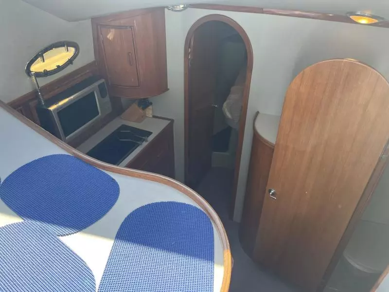 1996 Mediterranean 38 Convertible