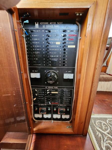 1989 Jefferson Cockpit Motor Yacht - Photo 41