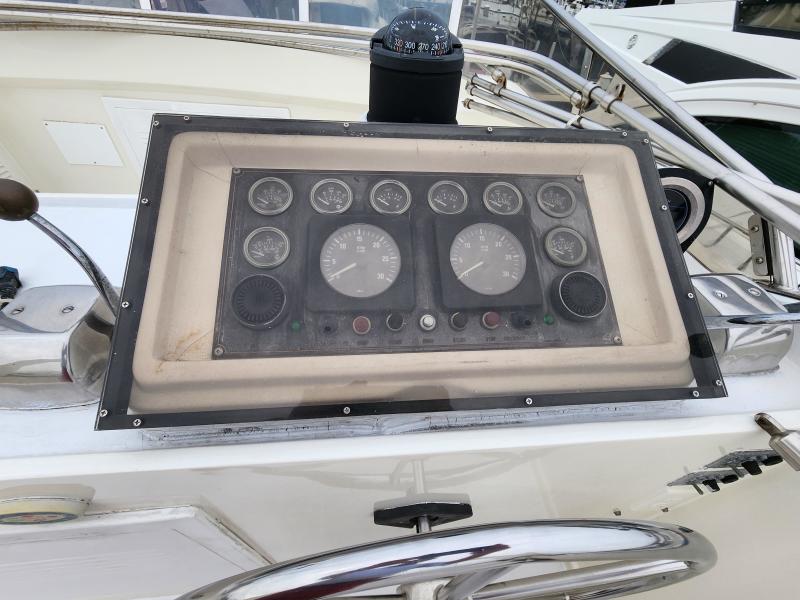1989 Jefferson Cockpit Motor Yacht - Photo 50