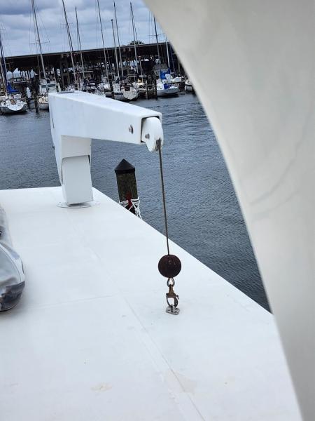 1989 Jefferson Cockpit Motor Yacht - Photo 44