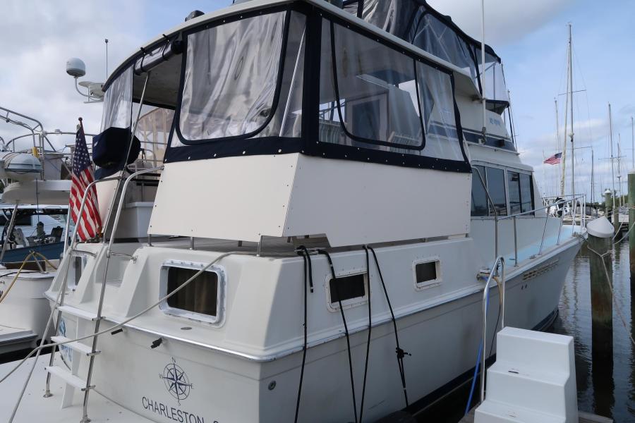 1984 Uniflite 42 II SE Double Cabin