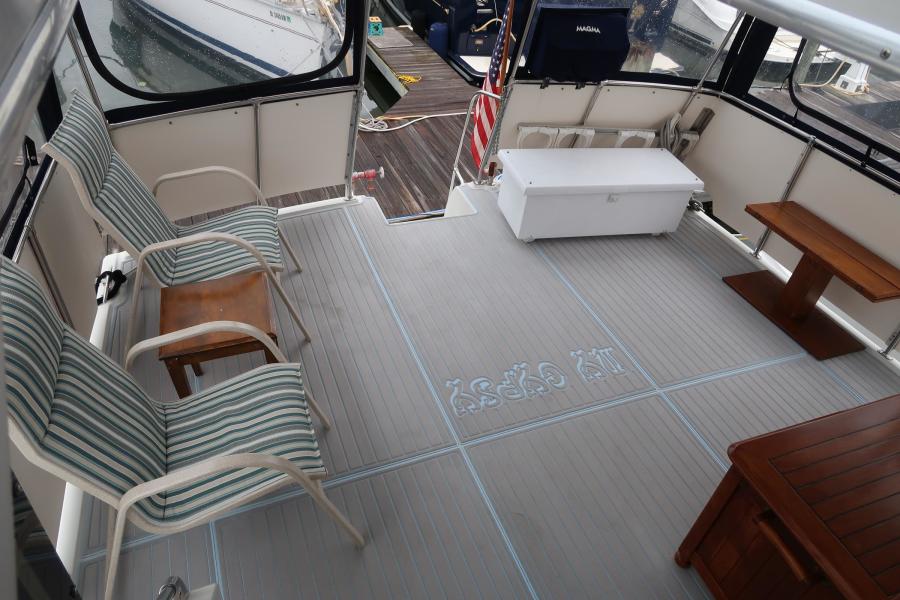 1984 Uniflite 42 II SE Double Cabin