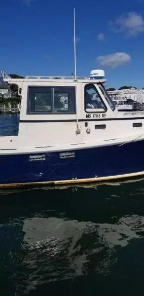 25ft Atlas Yacht For Sale