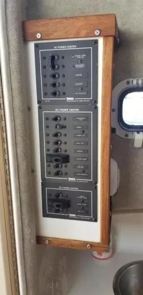 25ft Atlas Yacht For Sale