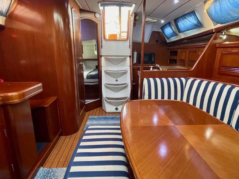 2003 Beneteau 393