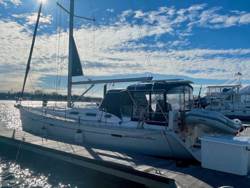 2003 Beneteau 393