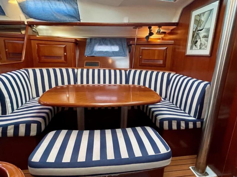 2003 Beneteau 393