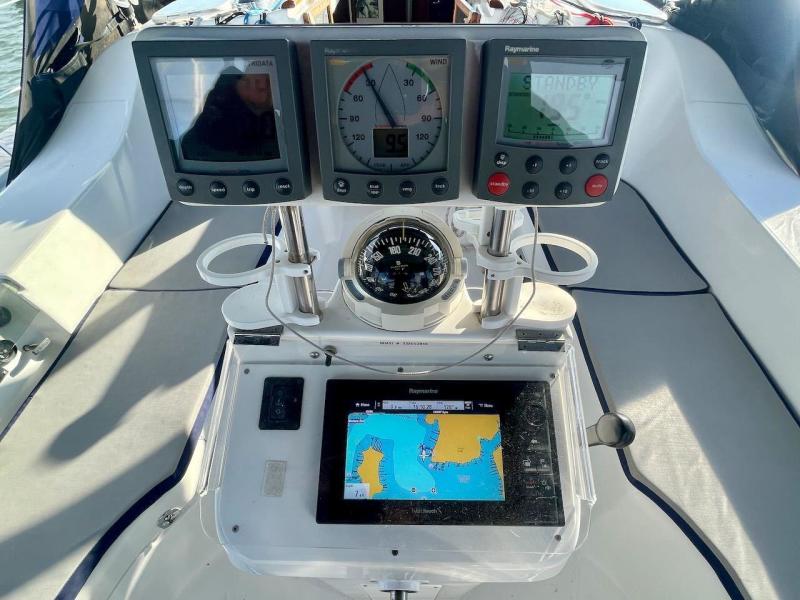 2003 Beneteau 393