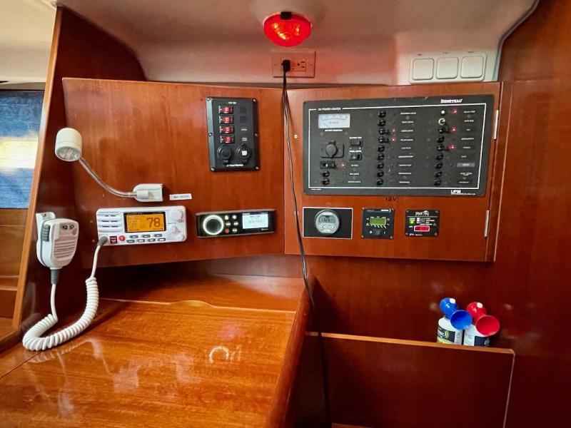 2003 Beneteau 393
