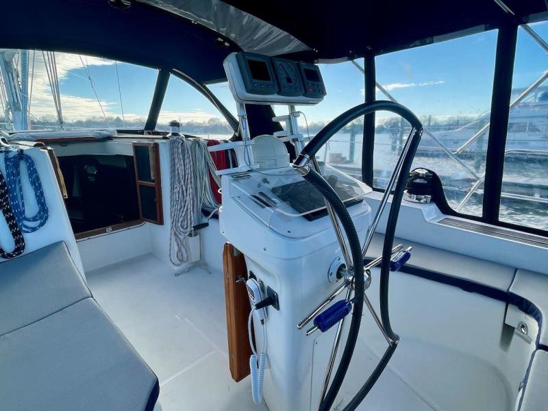 2003 Beneteau 393