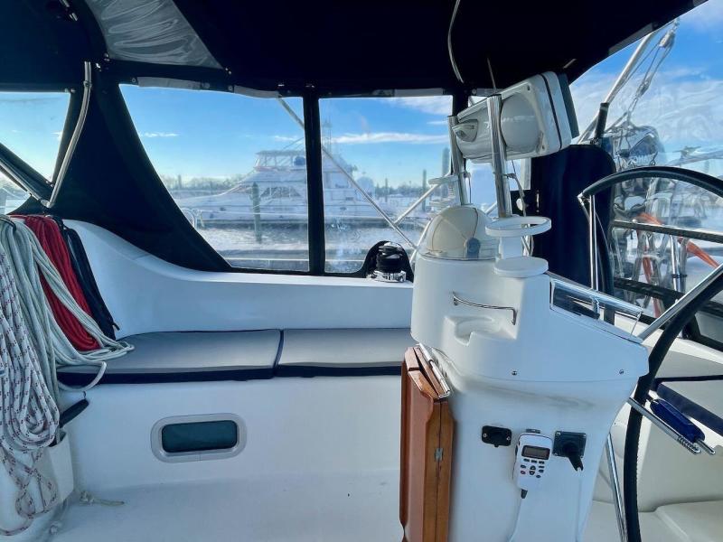 2003 Beneteau 393