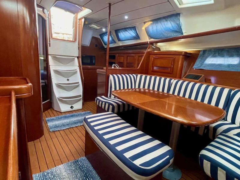 2003 Beneteau 393