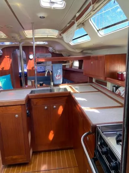 1998 Hunter 376