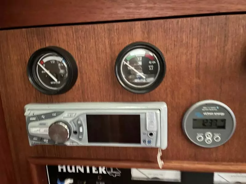 1998 Hunter 376