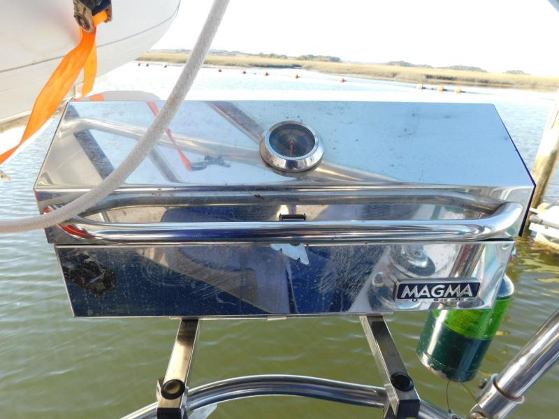 2003 Hunter 426 Deck Saloon