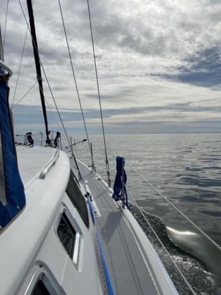 2003 Hunter 426 Deck Saloon