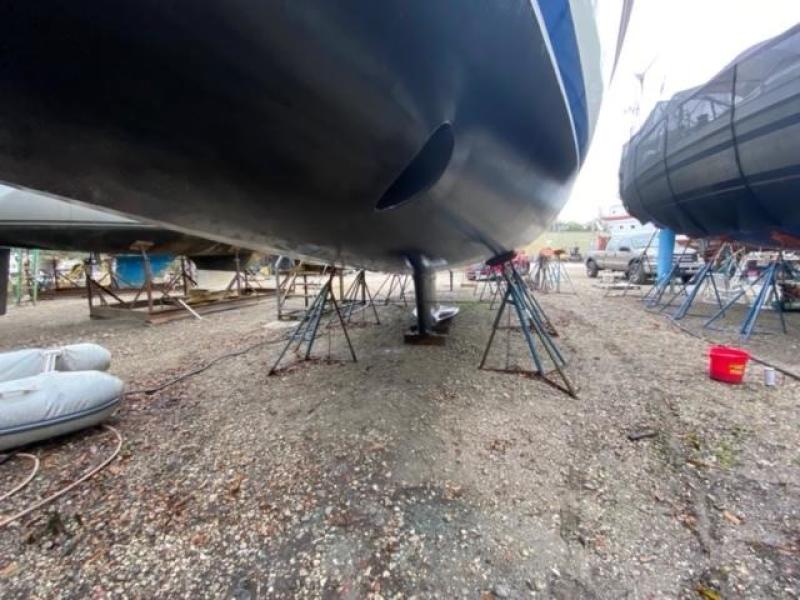 2003 Hunter 426 Deck Saloon