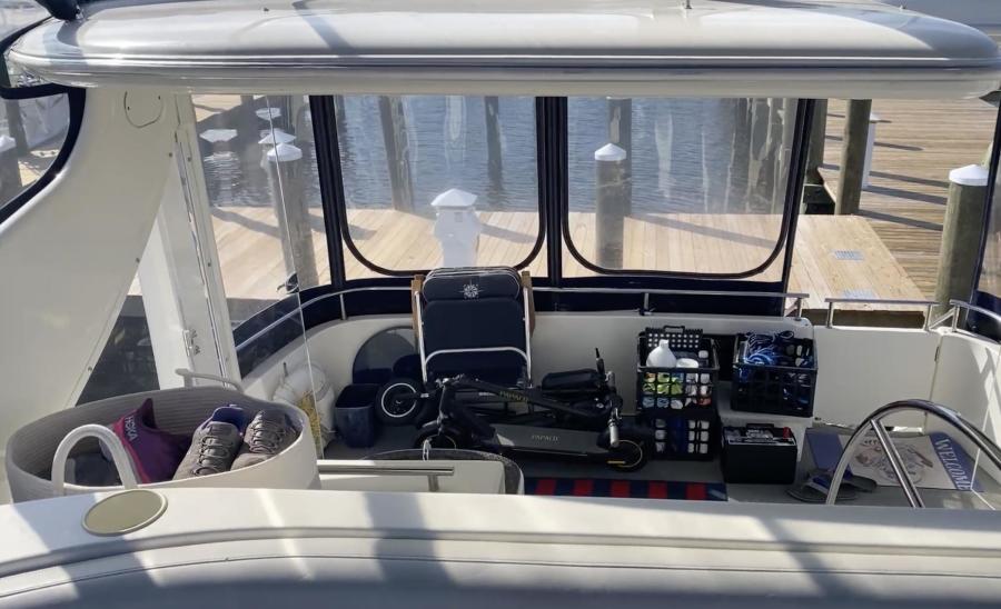 2006 Meridian 408