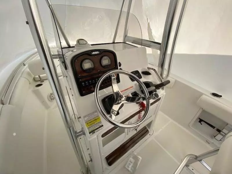 2013 Sea Hunt 211 Ultra