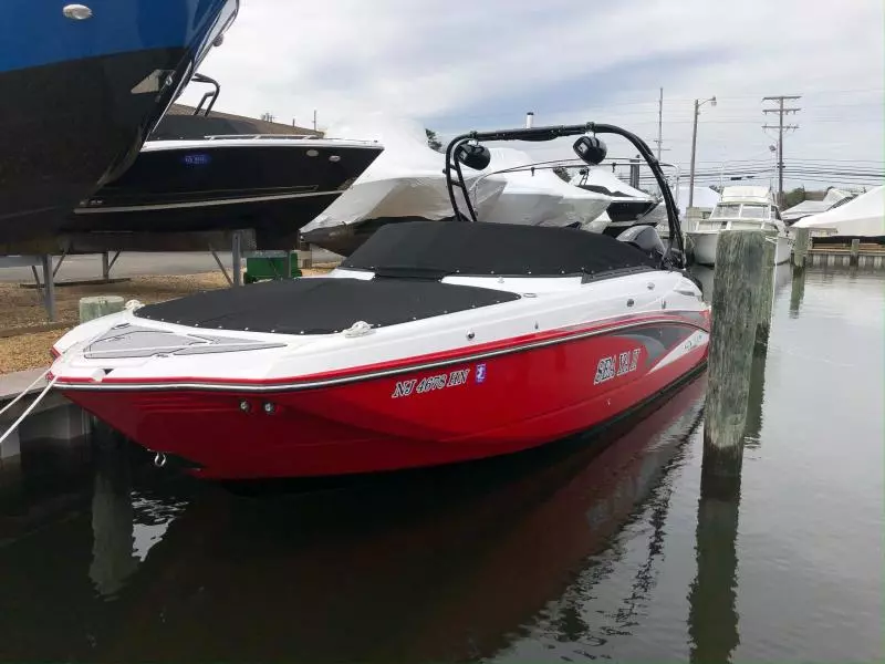 26ft Monterey Yacht For Sale